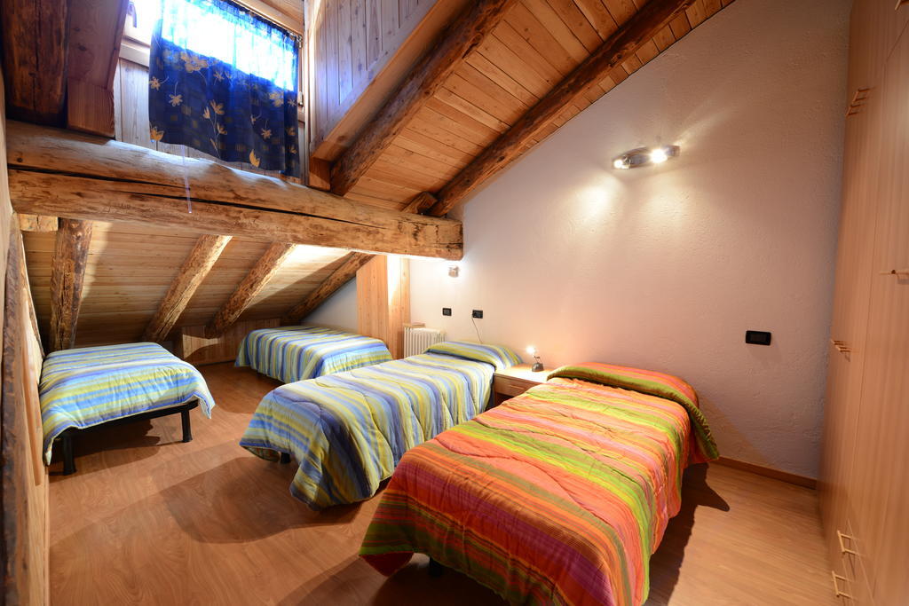 Vieilles Maisons D'Introd Rom bilde