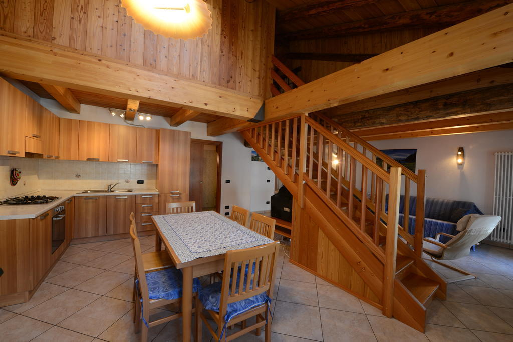 Vieilles Maisons D'Introd Rom bilde