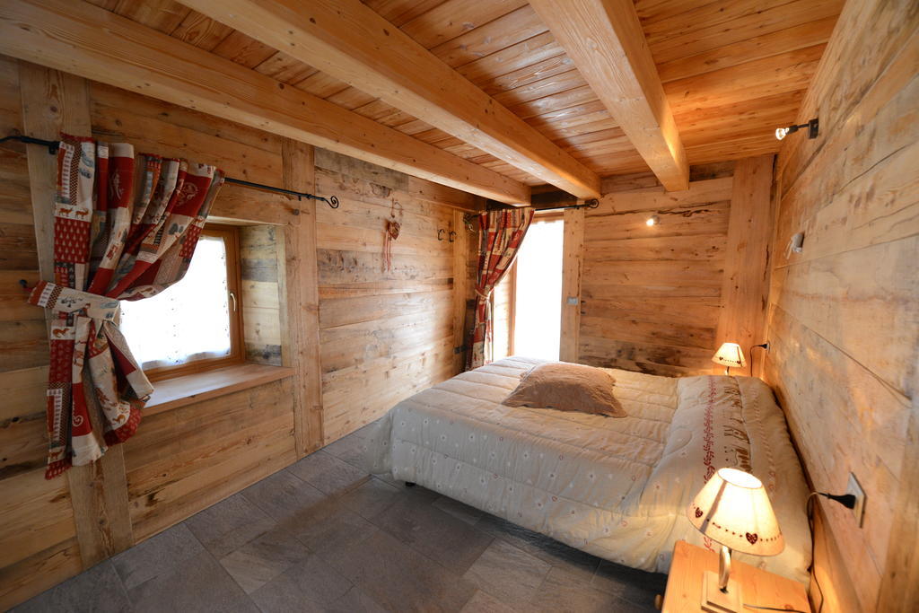 Vieilles Maisons D'Introd Rom bilde