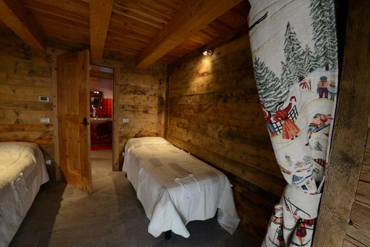 Vieilles Maisons D'Introd Eksteriør bilde